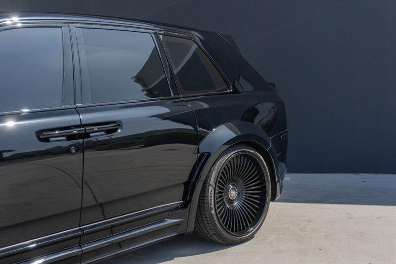 2022 Rolls-Royce Black Badge Cullinan