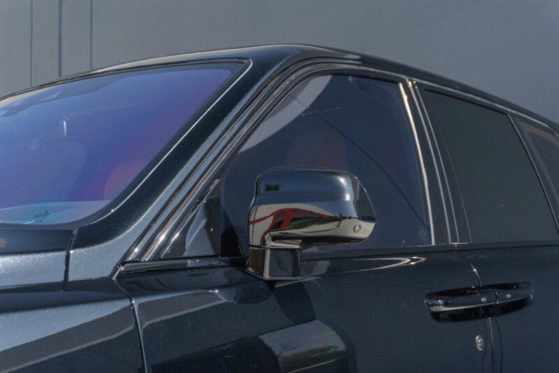 2022 Rolls-Royce Black Badge Cullinan