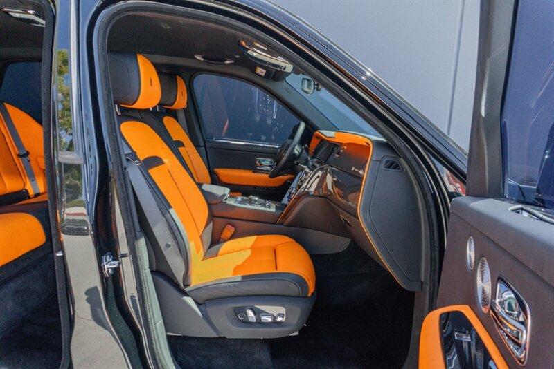 2022 Rolls-Royce Black Badge Cullinan