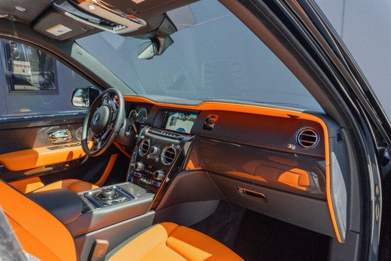 2022 Rolls-Royce Black Badge Cullinan