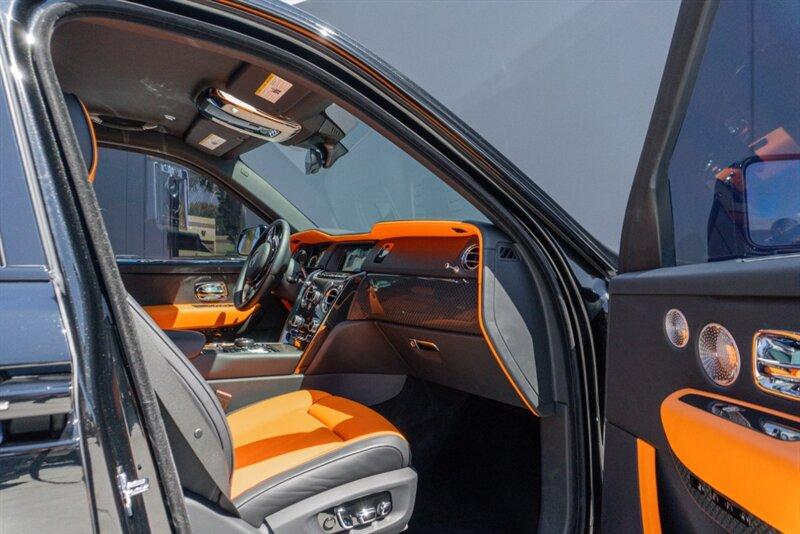 2022 Rolls-Royce Black Badge Cullinan