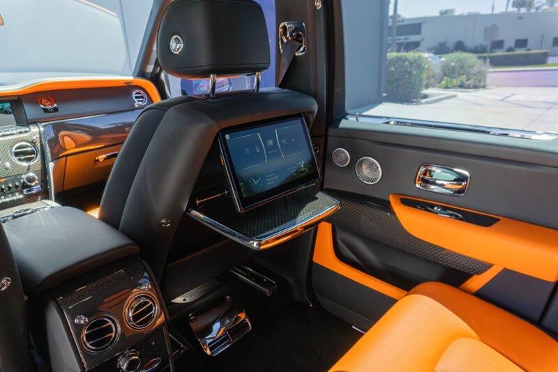 2022 Rolls-Royce Black Badge Cullinan