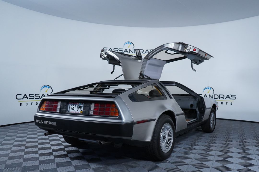 1981 DeLorean DMC-12