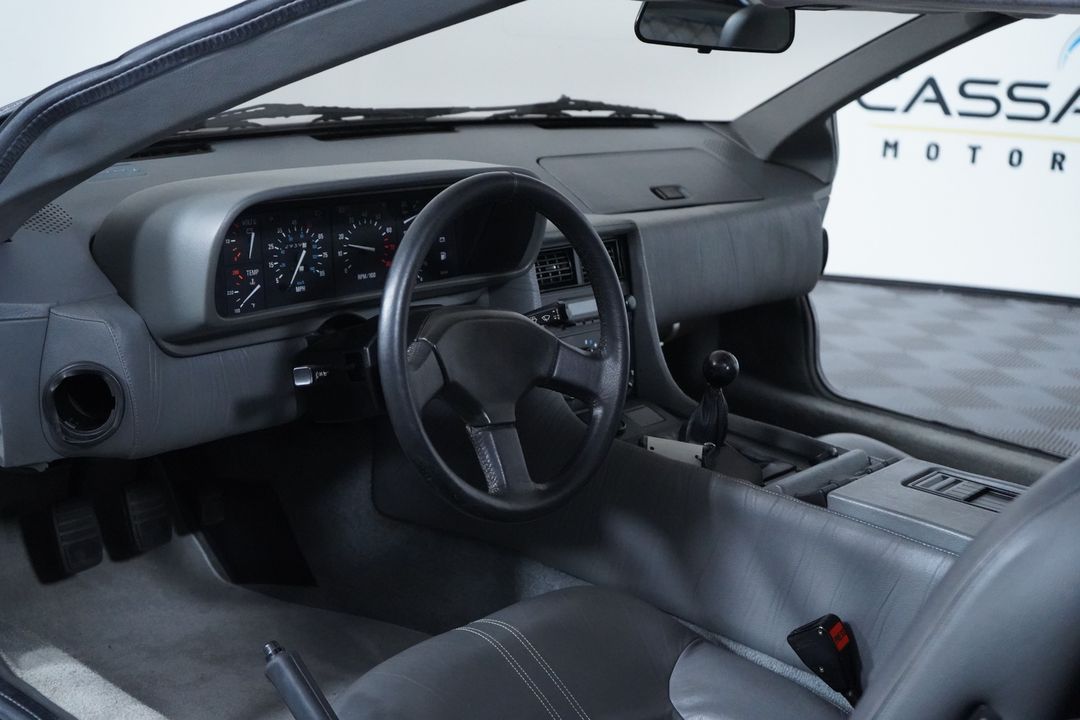 1981 DeLorean DMC-12