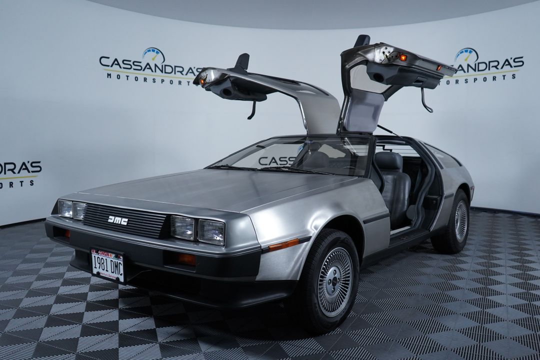 1981 DeLorean DMC-12