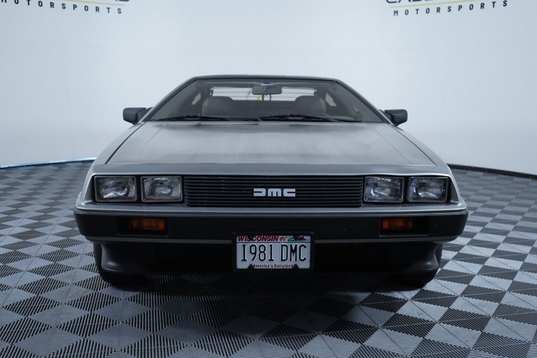 1981 DeLorean DMC-12