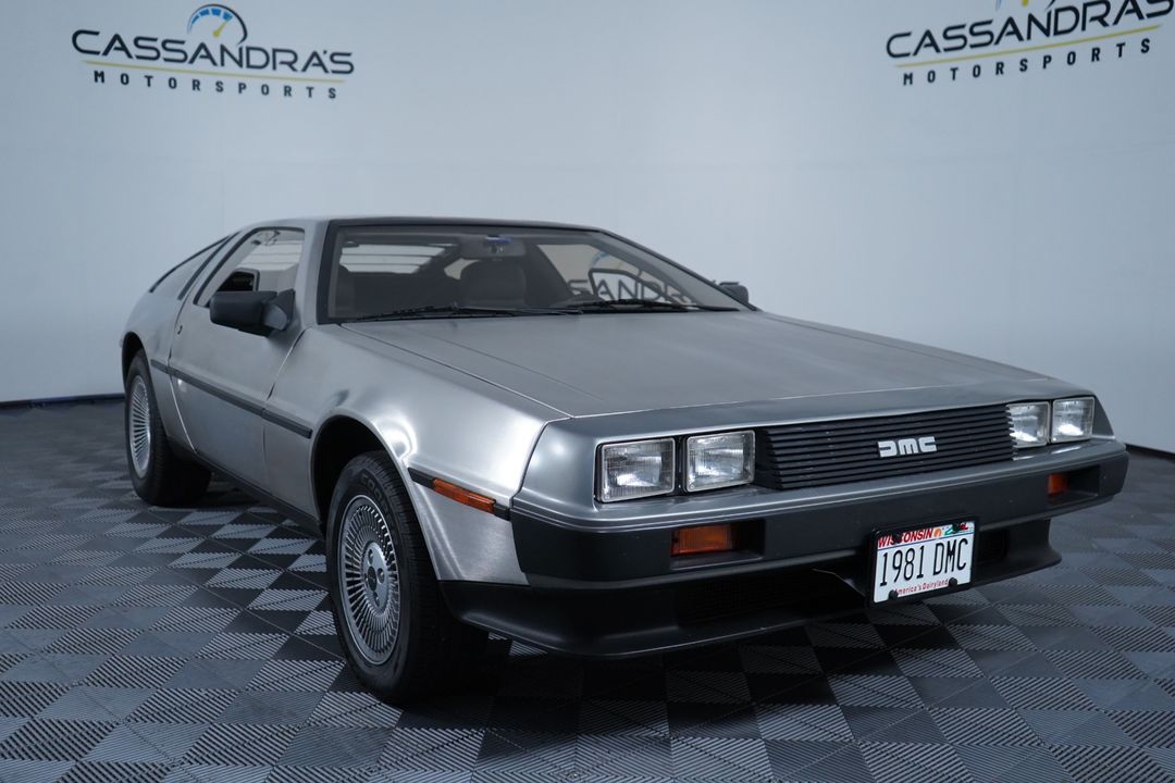 1981 DeLorean DMC-12