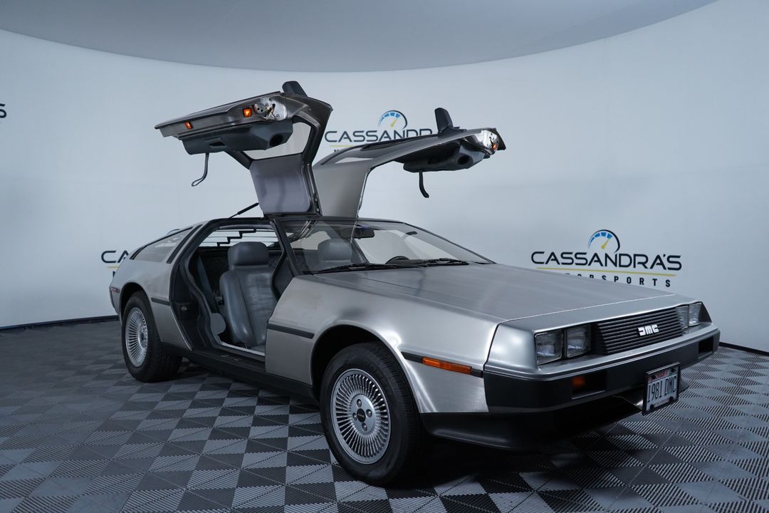 1981 DeLorean DMC-12