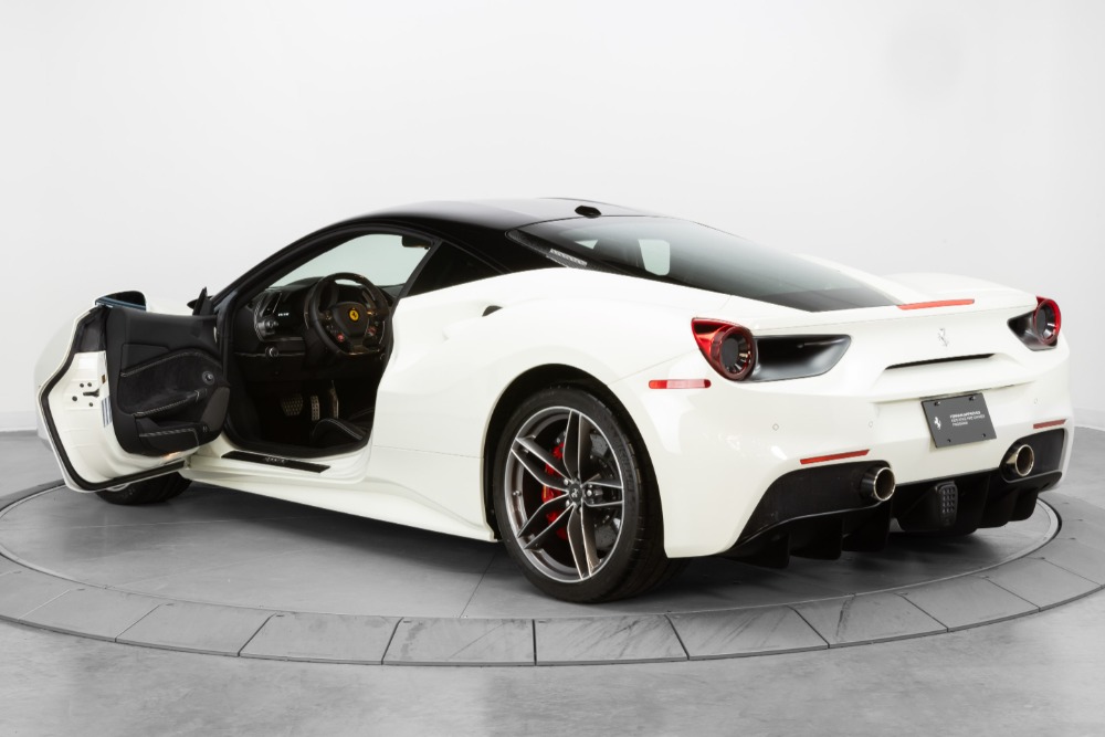 2019 Ferrari 488 GTB