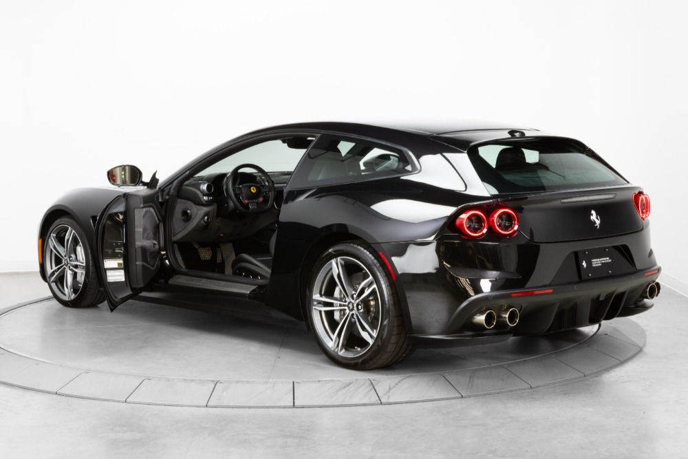 2020 Ferrari GTC4Lusso