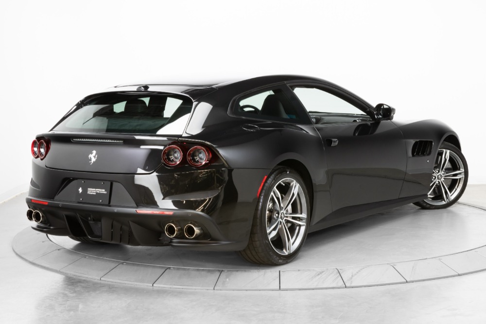 2020 Ferrari GTC4Lusso