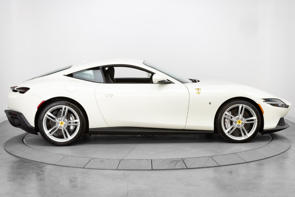 2022 Ferrari Roma