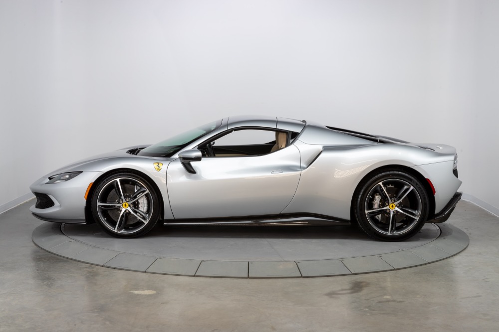2023 Ferrari 296 GTS