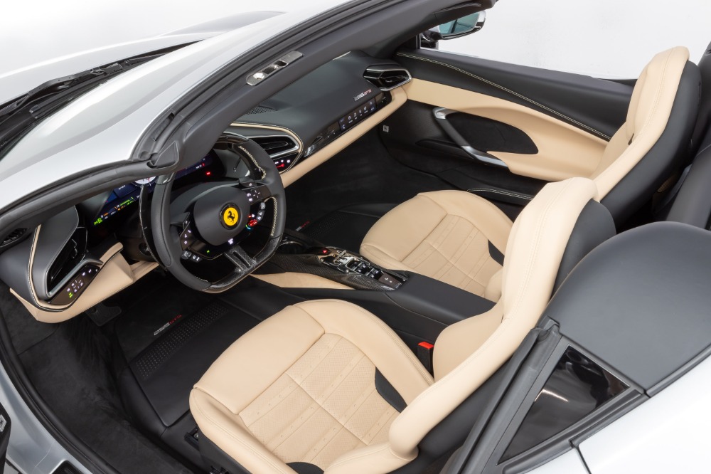 2023 Ferrari 296 GTS