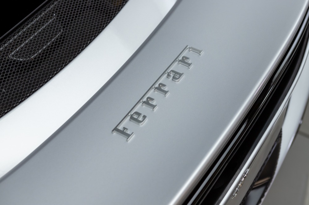 2023 Ferrari 296 GTS