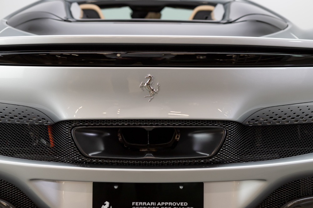 2023 Ferrari 296 GTS