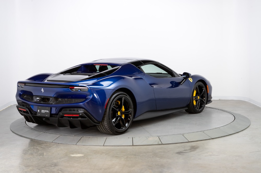 2023 Ferrari 296 GTS