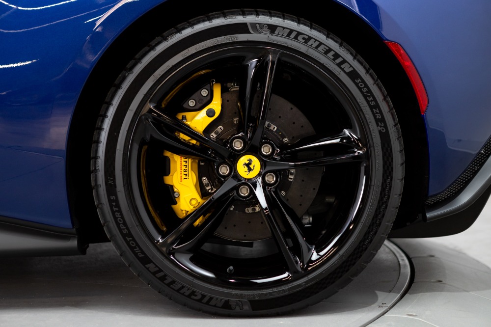 2023 Ferrari 296 GTS