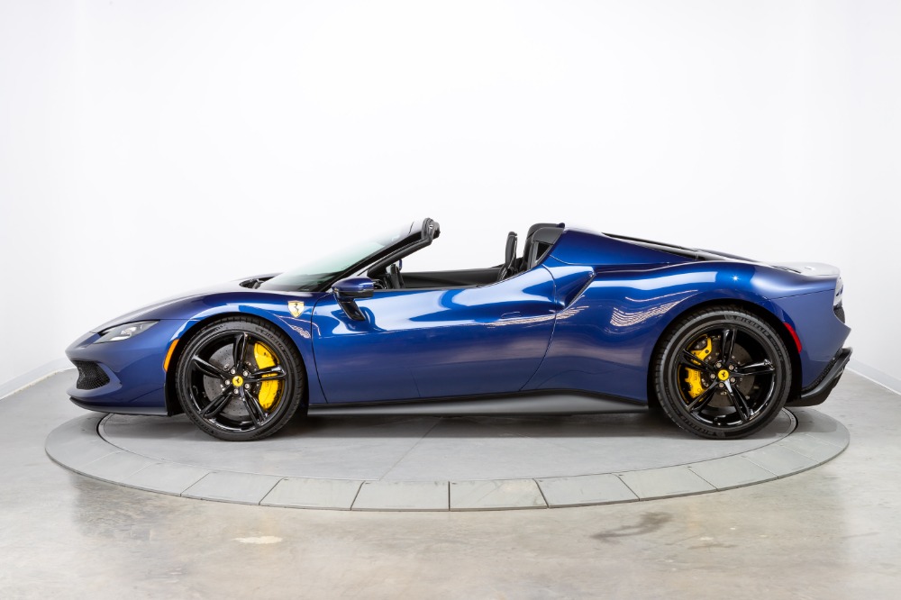2023 Ferrari 296 GTS