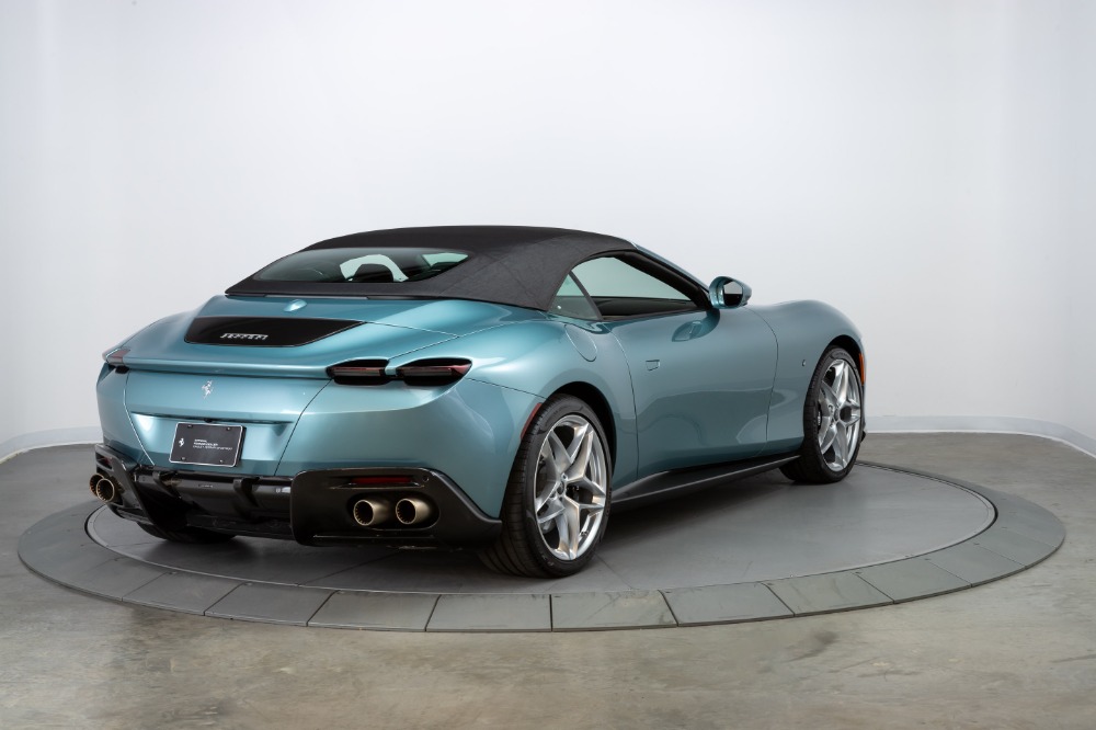 2024 Ferrari Roma Spider