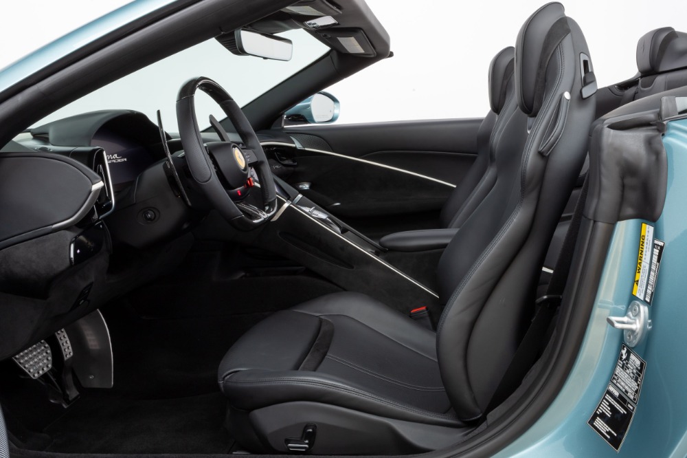 2024 Ferrari Roma Spider