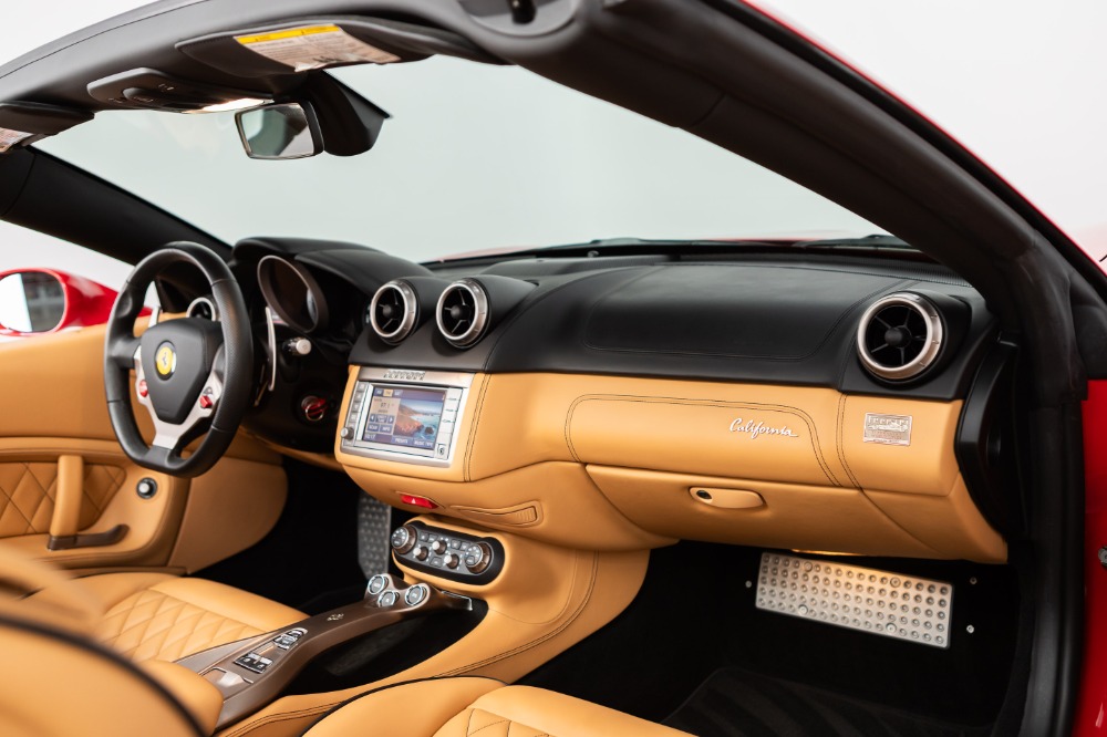 2011 Ferrari California