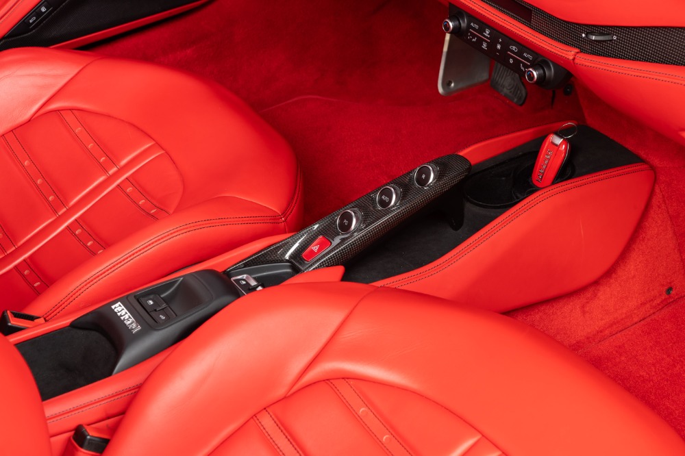 2021 Ferrari F8 Spider