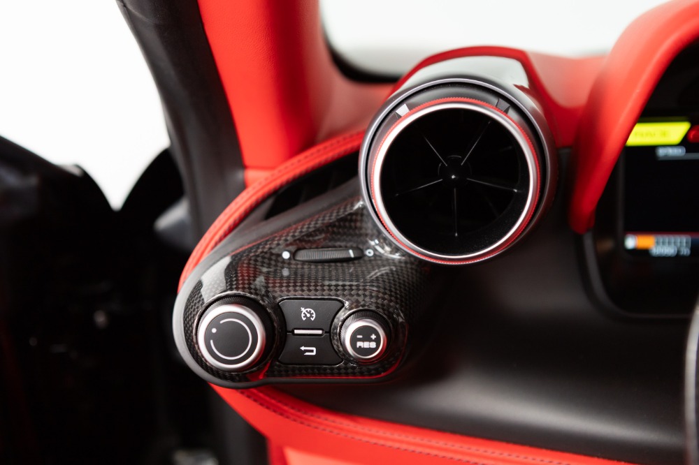 2021 Ferrari F8 Spider