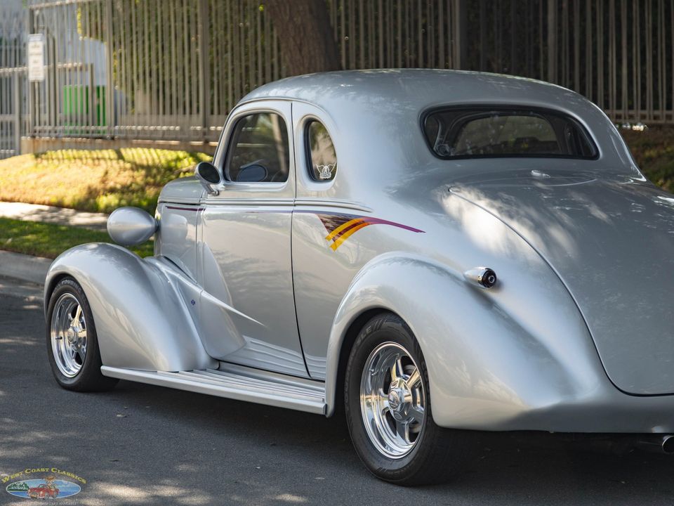 1937 Chevrolet 5 Window Custom