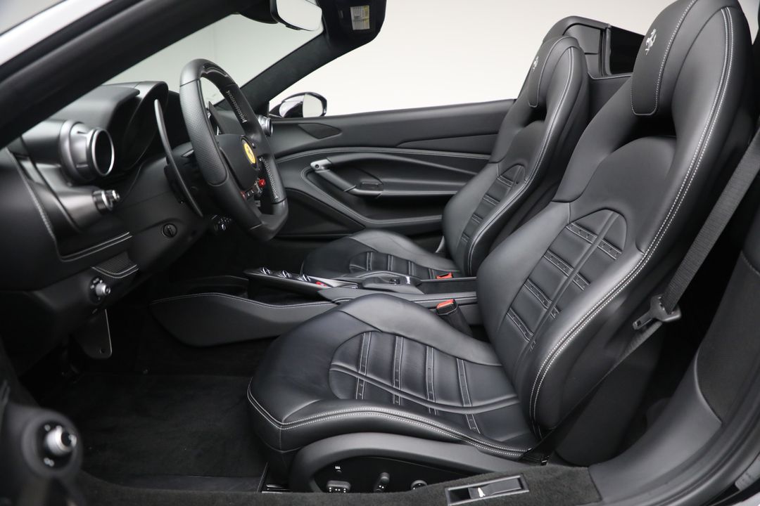 2021 Ferrari F8 Spider