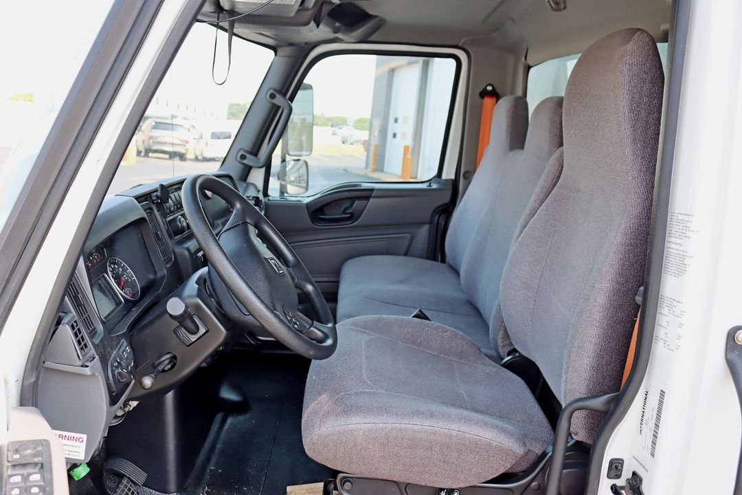 2020 INTERNATIONAL MV607