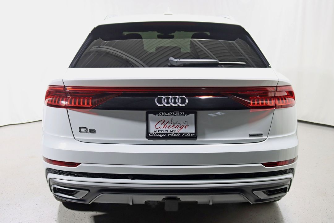 2021 Audi Q8
