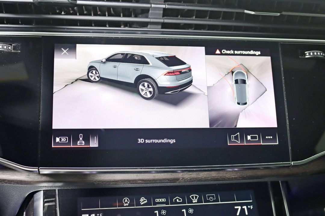2021 Audi Q8