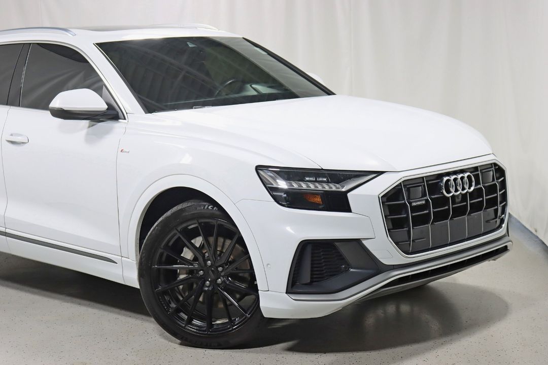 2021 Audi Q8