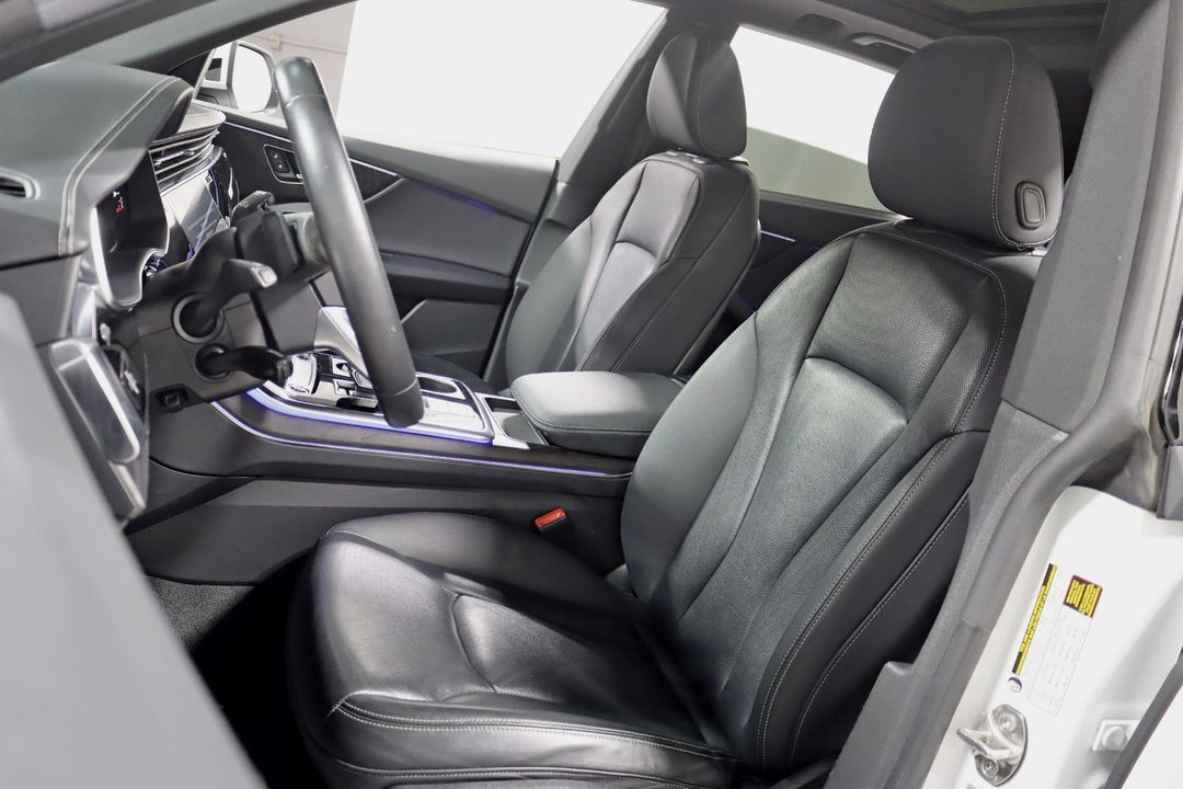 2021 Audi Q8