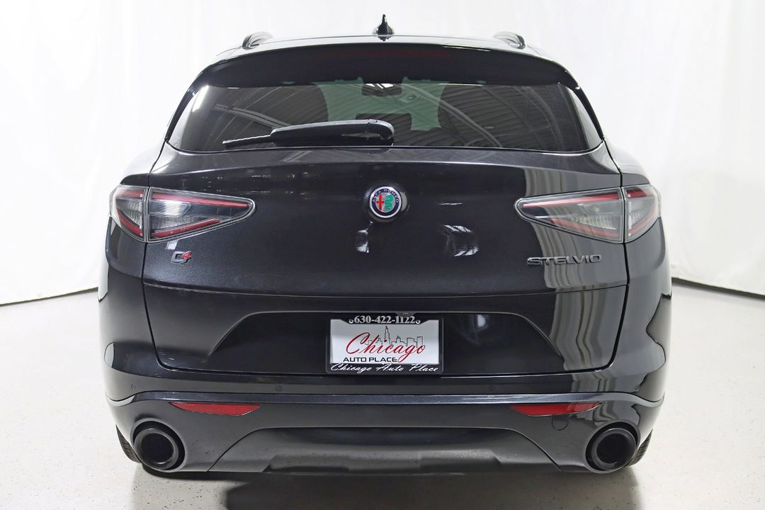2021 Alfa Romeo Stelvio