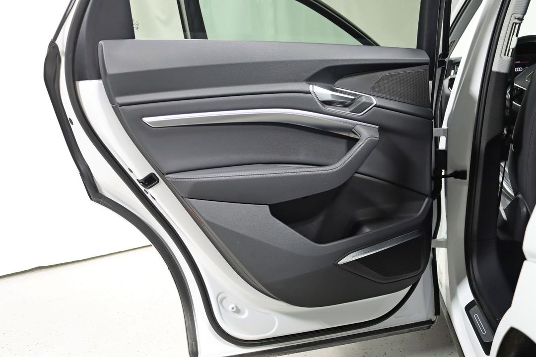 2021 Audi e-tron Sportback