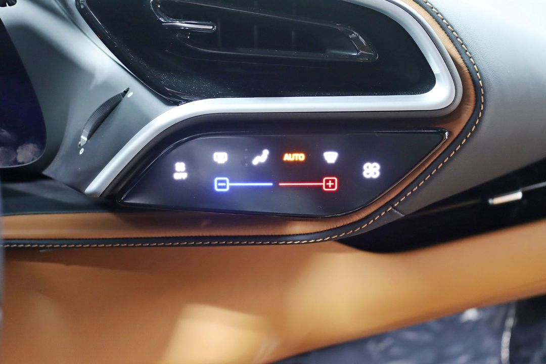 2024 Ferrari 296 GTS