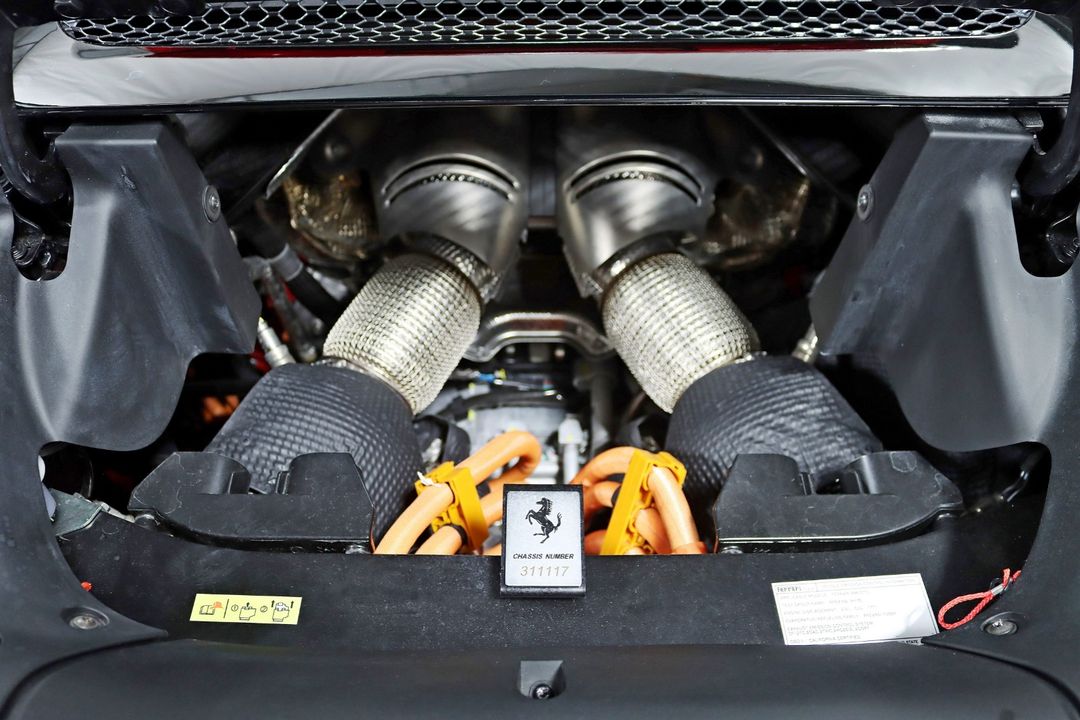 2024 Ferrari 296 GTS