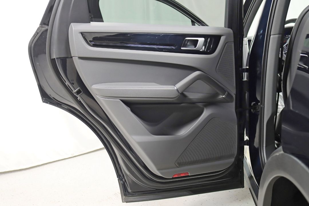 2021 Porsche Cayenne