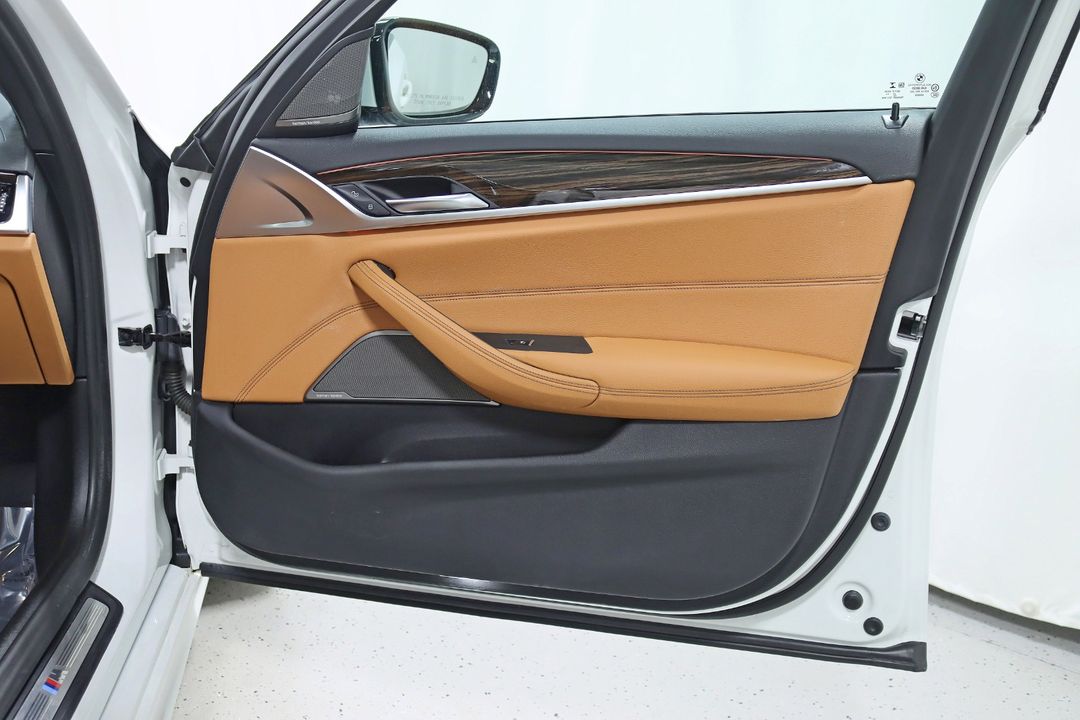 2022 BMW 5 Series