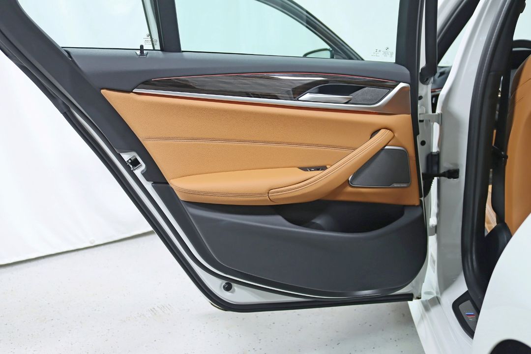 2022 BMW 5 Series