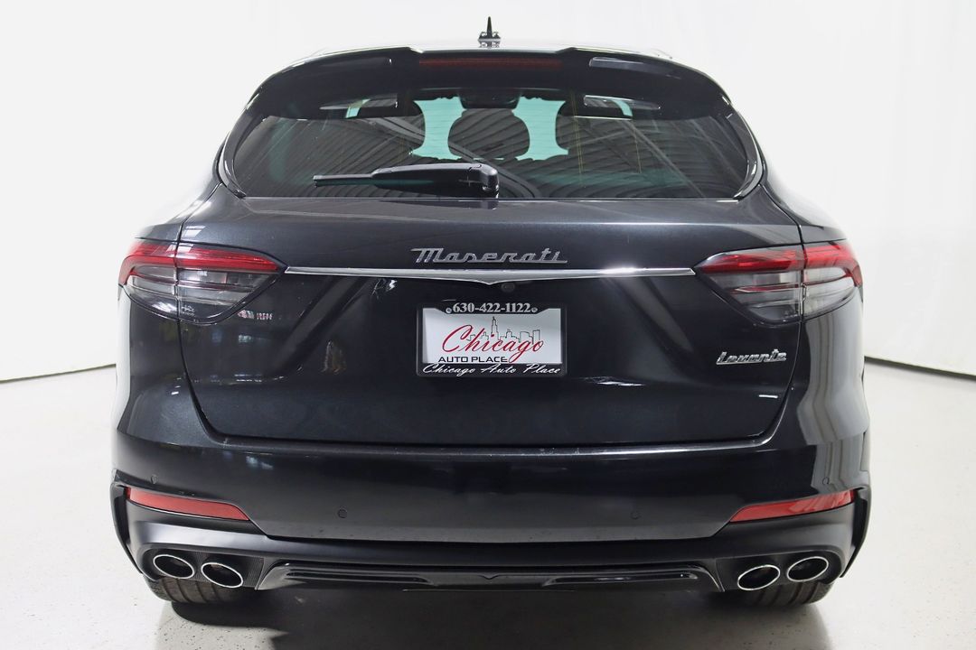 2022 Maserati Levante