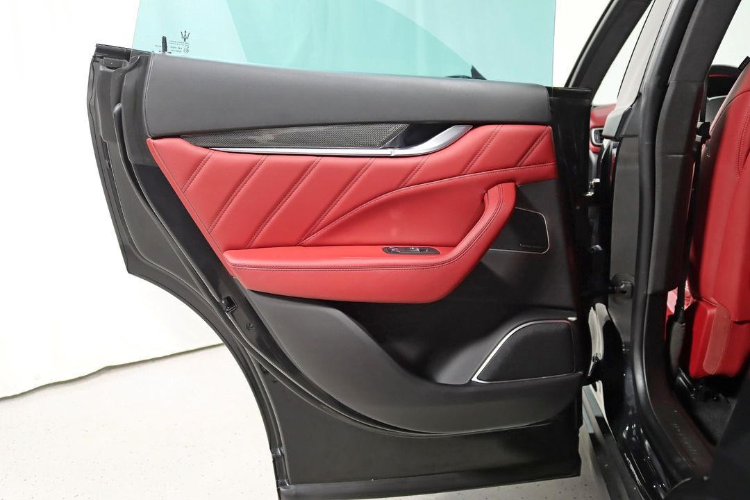 2022 Maserati Levante