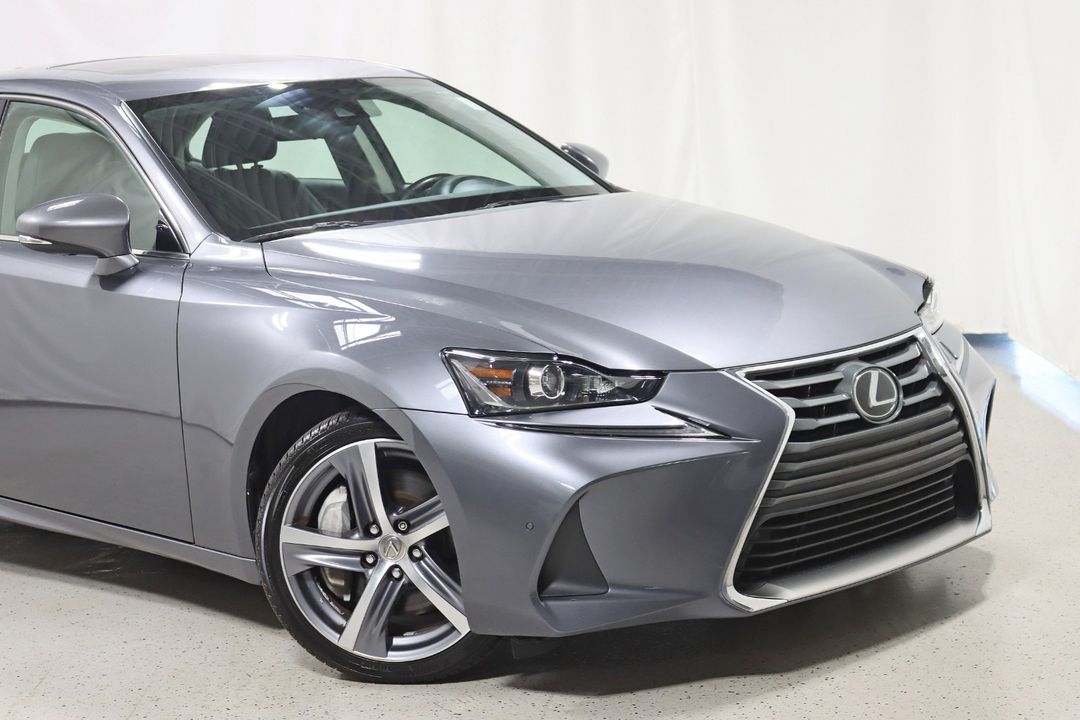 2019 Lexus IS 300