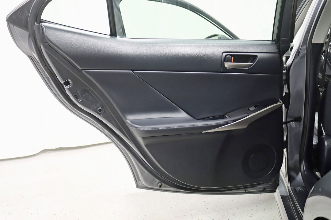 2019 Lexus IS 300