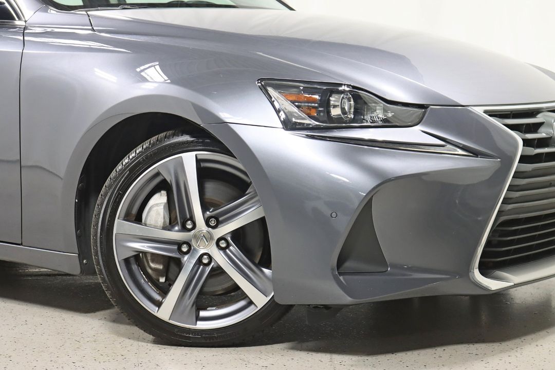 2019 Lexus IS 300