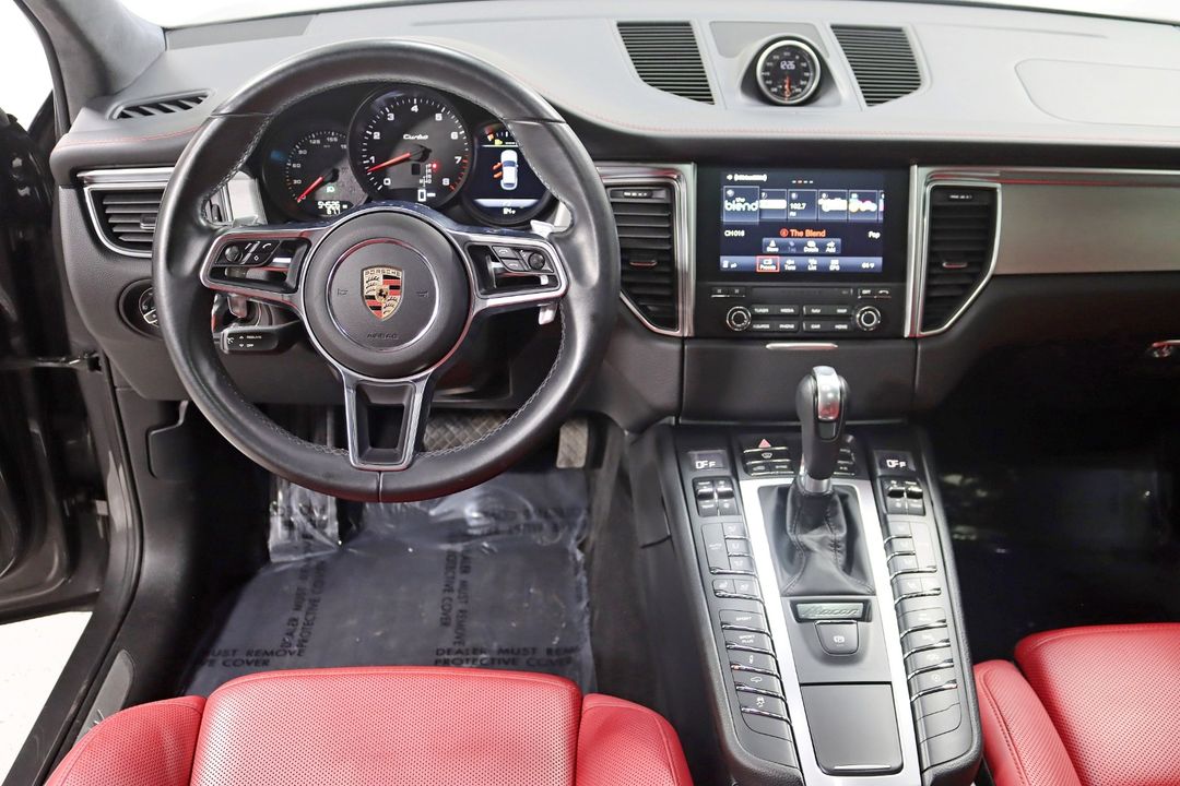 2018 Porsche Macan