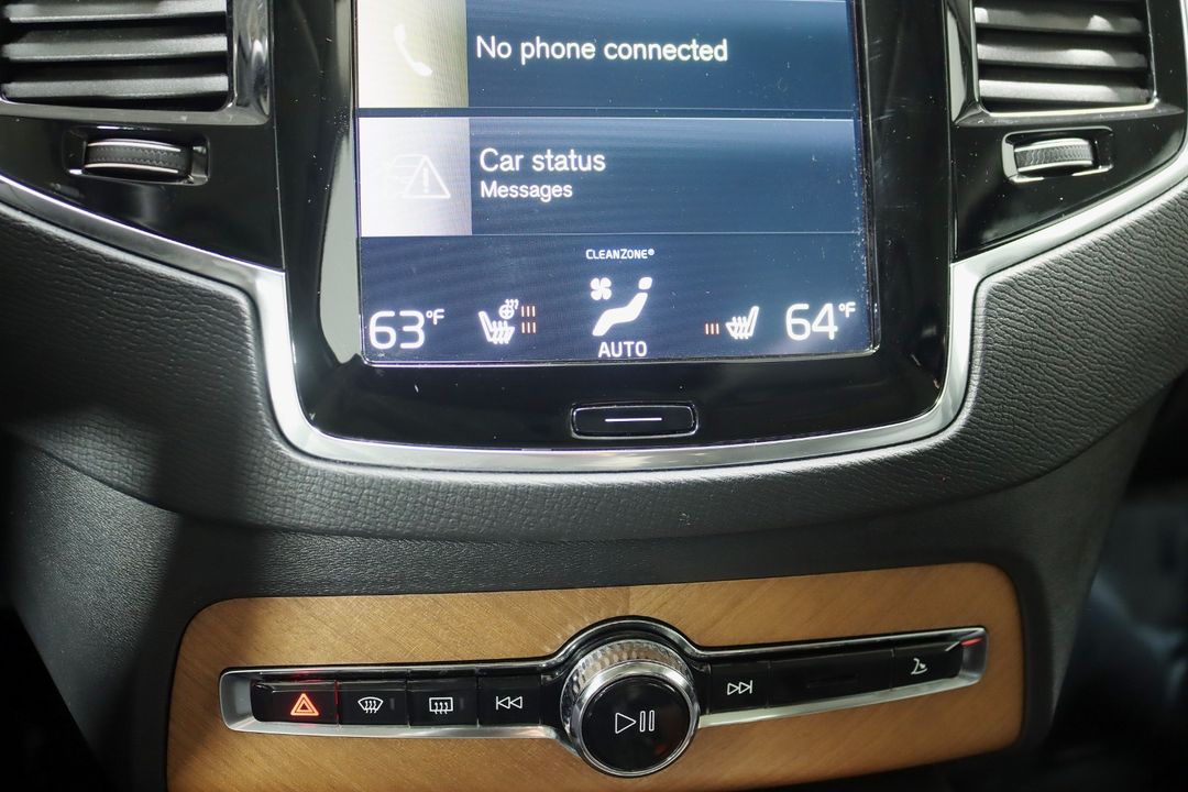 2021 Volvo XC90 Recharge