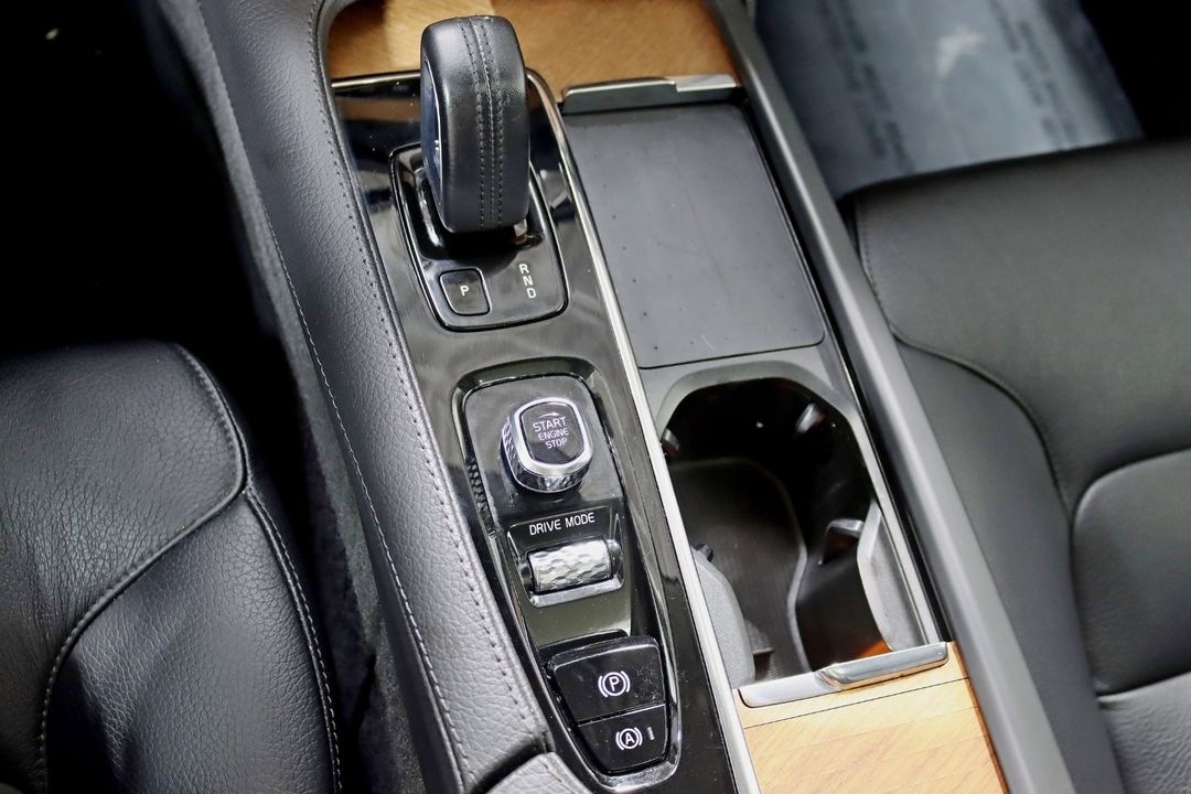 2021 Volvo XC90 Recharge